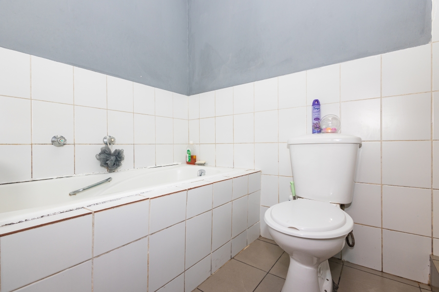 2 Bedroom Property for Sale in Belmont Park Western Cape
